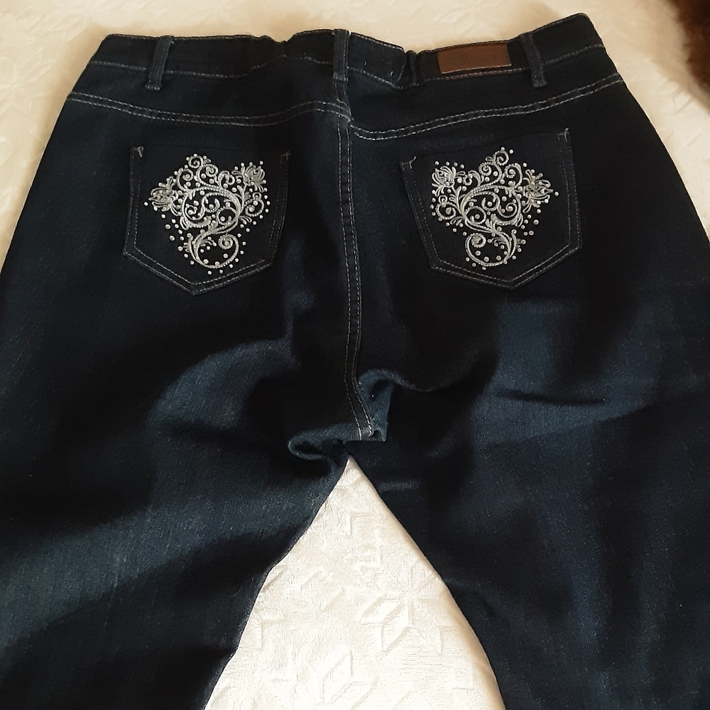 Women's Dark Blue Embellished Back-Pocket Jeans